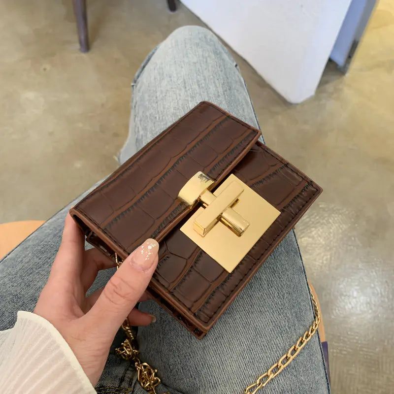 Western Chain Shoulder Bag