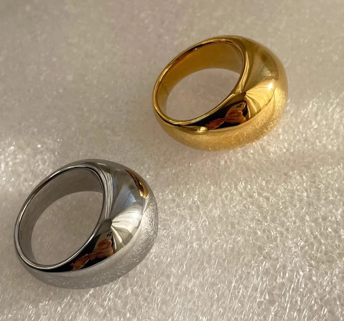 Elegant Vintage Western Ring